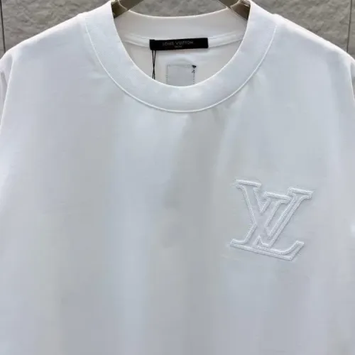 Cheap Louis Vuitton LV T-Shirts Short Sleeved For Unisex #1428884 Replica Wholesale [$41.00 USD] [ITEM#1428884] on Replica Louis Vuitton LV T-Shirts