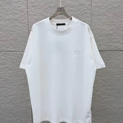 Cheap Louis Vuitton LV T-Shirts Short Sleeved For Unisex #1428890 Replica Wholesale [$40.00 USD] [ITEM#1428890] on Replica Louis Vuitton LV T-Shirts