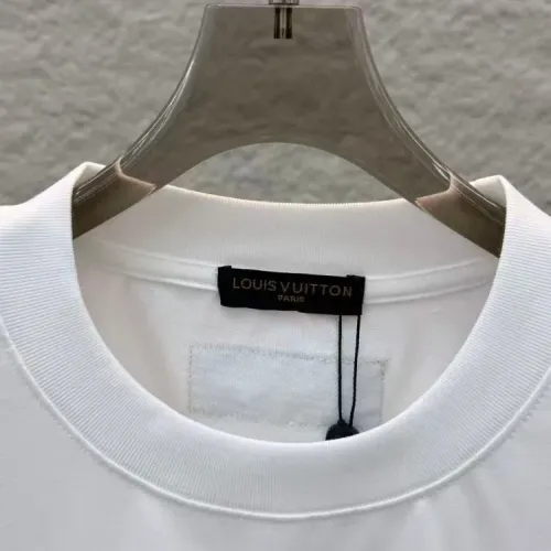 Cheap Louis Vuitton LV T-Shirts Short Sleeved For Unisex #1428902 Replica Wholesale [$39.00 USD] [ITEM#1428902] on Replica Louis Vuitton LV T-Shirts