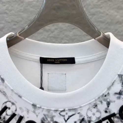 Cheap Louis Vuitton LV T-Shirts Short Sleeved For Unisex #1428907 Replica Wholesale [$39.00 USD] [ITEM#1428907] on Replica Louis Vuitton LV T-Shirts