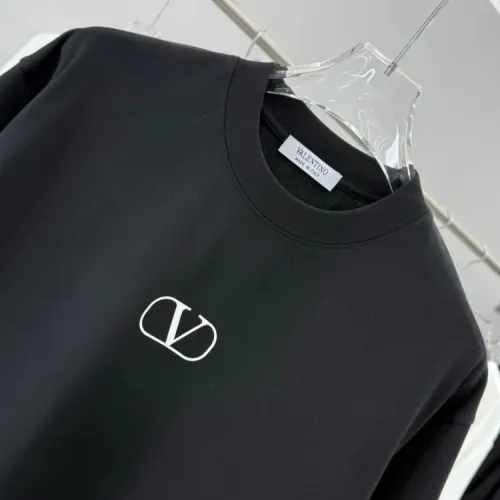 Cheap Valentino T-Shirts Short Sleeved For Unisex #1428936 Replica Wholesale [$40.00 USD] [ITEM#1428936] on Replica Valentino T-Shirts