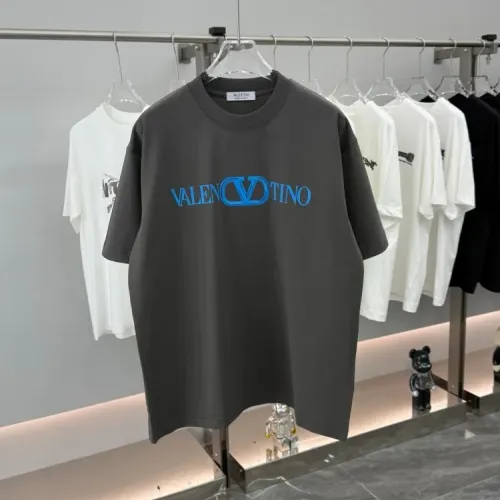 Cheap Valentino T-Shirts Short Sleeved For Unisex #1428943 Replica Wholesale [$40.00 USD] [ITEM#1428943] on Replica Valentino T-Shirts