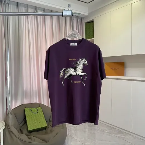 Cheap Hermes T-Shirts Short Sleeved For Unisex #1429654 Replica Wholesale [$42.00 USD] [ITEM#1429654] on Replica Hermes T-Shirts