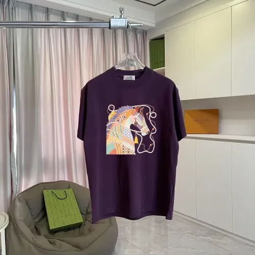 Cheap Hermes T-Shirts Short Sleeved For Unisex #1429662 Replica Wholesale [$42.00 USD] [ITEM#1429662] on Replica Hermes T-Shirts