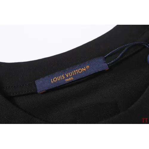 Cheap Louis Vuitton LV T-Shirts Short Sleeved For Unisex #1429942 Replica Wholesale [$39.00 USD] [ITEM#1429942] on Replica Louis Vuitton LV T-Shirts