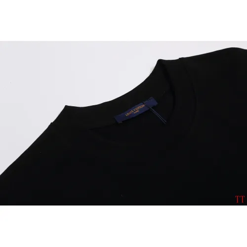 Cheap Louis Vuitton LV T-Shirts Short Sleeved For Unisex #1429945 Replica Wholesale [$39.00 USD] [ITEM#1429945] on Replica Louis Vuitton LV T-Shirts