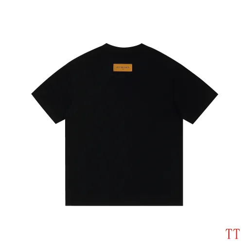 Cheap Louis Vuitton LV T-Shirts Short Sleeved For Unisex #1429947 Replica Wholesale [$40.00 USD] [ITEM#1429947] on Replica Louis Vuitton LV T-Shirts