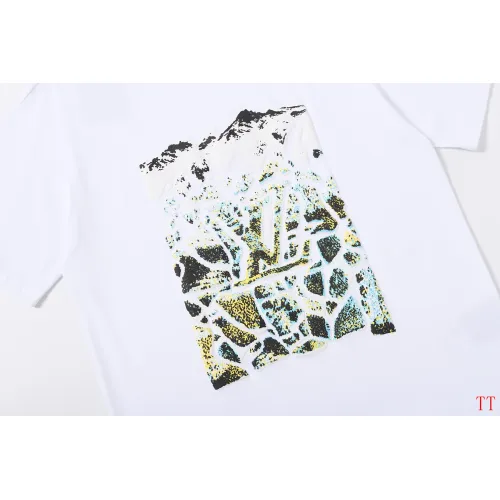 Cheap Louis Vuitton LV T-Shirts Short Sleeved For Unisex #1429950 Replica Wholesale [$39.00 USD] [ITEM#1429950] on Replica Louis Vuitton LV T-Shirts