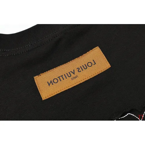 Cheap Louis Vuitton LV T-Shirts Short Sleeved For Unisex #1429957 Replica Wholesale [$39.00 USD] [ITEM#1429957] on Replica Louis Vuitton LV T-Shirts