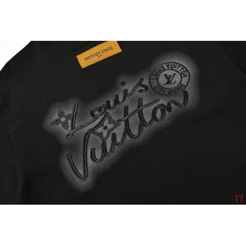 Cheap Louis Vuitton LV T-Shirts Short Sleeved For Unisex #1429962 Replica Wholesale [$39.00 USD] [ITEM#1429962] on Replica Louis Vuitton LV T-Shirts