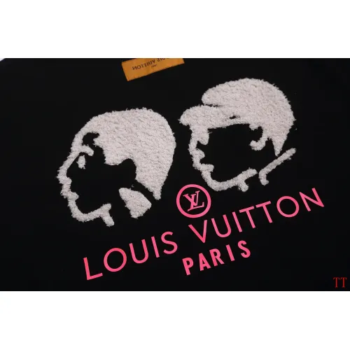 Cheap Louis Vuitton LV T-Shirts Short Sleeved For Unisex #1429966 Replica Wholesale [$40.00 USD] [ITEM#1429966] on Replica Louis Vuitton LV T-Shirts