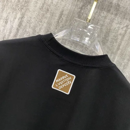 Cheap Louis Vuitton LV T-Shirts Short Sleeved For Unisex #1429978 Replica Wholesale [$42.00 USD] [ITEM#1429978] on Replica Louis Vuitton LV T-Shirts