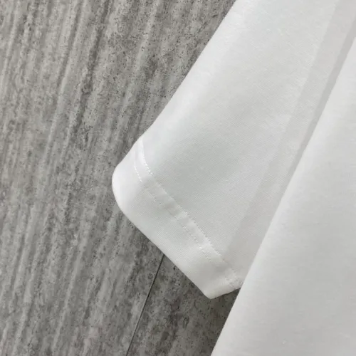 Cheap Louis Vuitton LV T-Shirts Short Sleeved For Unisex #1429979 Replica Wholesale [$42.00 USD] [ITEM#1429979] on Replica Louis Vuitton LV T-Shirts