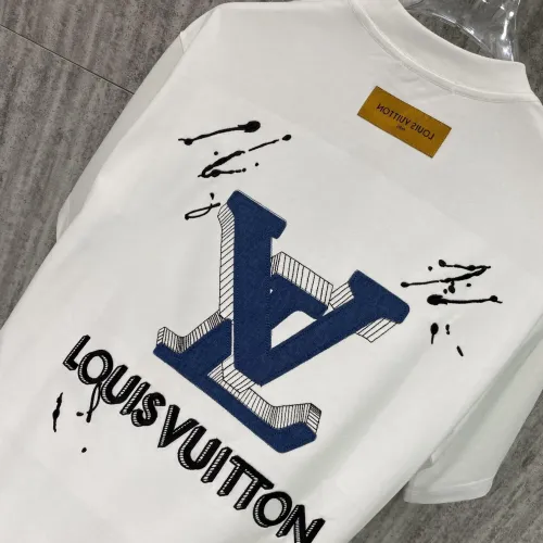 Cheap Louis Vuitton LV T-Shirts Short Sleeved For Unisex #1429983 Replica Wholesale [$42.00 USD] [ITEM#1429983] on Replica Louis Vuitton LV T-Shirts