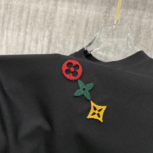 Cheap Louis Vuitton LV T-Shirts Short Sleeved For Unisex #1429990 Replica Wholesale [$42.00 USD] [ITEM#1429990] on Replica Louis Vuitton LV T-Shirts