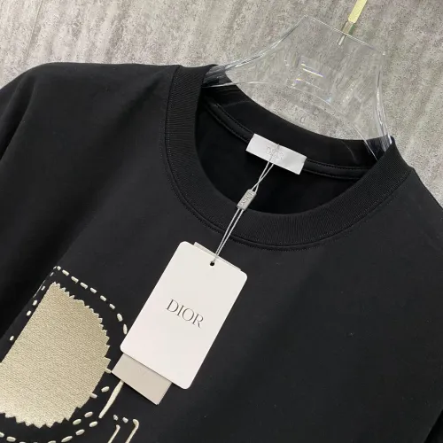 Cheap Christian Dior T-Shirts Short Sleeved For Unisex #1429998 Replica Wholesale [$42.00 USD] [ITEM#1429998] on Replica Christian Dior T-Shirts