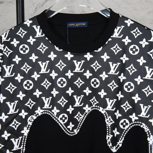 Cheap Louis Vuitton LV T-Shirts Short Sleeved For Unisex #1430112 Replica Wholesale [$34.00 USD] [ITEM#1430112] on Replica Louis Vuitton LV T-Shirts