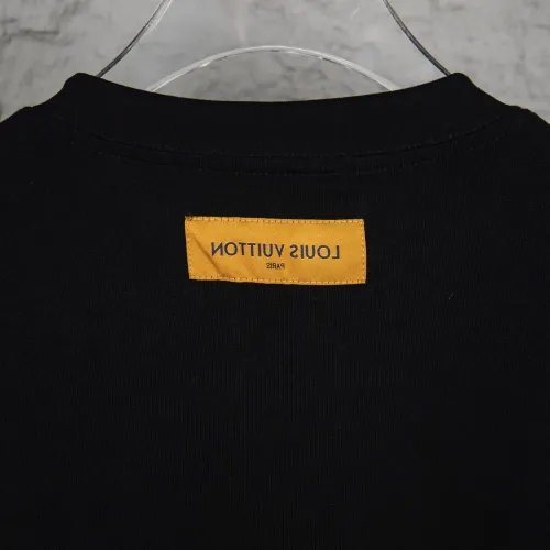 Cheap Louis Vuitton LV T-Shirts Short Sleeved For Unisex #1430112 Replica Wholesale [$34.00 USD] [ITEM#1430112] on Replica Louis Vuitton LV T-Shirts