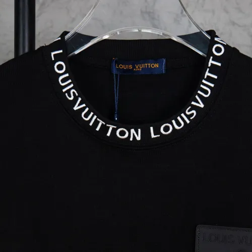 Cheap Louis Vuitton LV T-Shirts Short Sleeved For Unisex #1430116 Replica Wholesale [$36.00 USD] [ITEM#1430116] on Replica Louis Vuitton LV T-Shirts