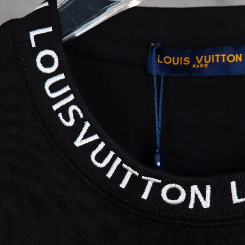 Cheap Louis Vuitton LV T-Shirts Short Sleeved For Unisex #1430116 Replica Wholesale [$36.00 USD] [ITEM#1430116] on Replica Louis Vuitton LV T-Shirts