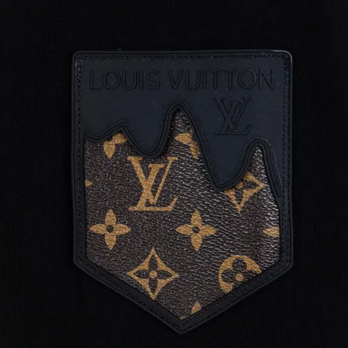 Cheap Louis Vuitton LV T-Shirts Short Sleeved For Unisex #1430116 Replica Wholesale [$36.00 USD] [ITEM#1430116] on Replica Louis Vuitton LV T-Shirts