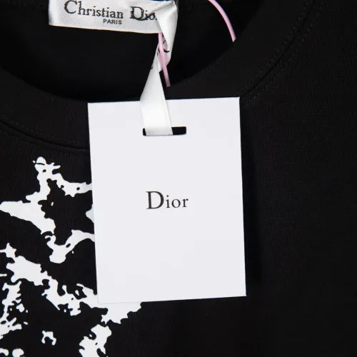 Cheap Christian Dior T-Shirts Short Sleeved For Unisex #1430126 Replica Wholesale [$36.00 USD] [ITEM#1430126] on Replica Christian Dior T-Shirts