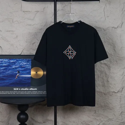 Louis Vuitton LV T-Shirts Short Sleeved For Unisex #1430134
