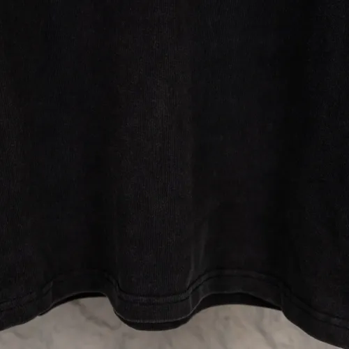 Cheap Balenciaga T-Shirts Short Sleeved For Unisex #1430135 Replica Wholesale [$40.00 USD] [ITEM#1430135] on Replica Balenciaga T-Shirts