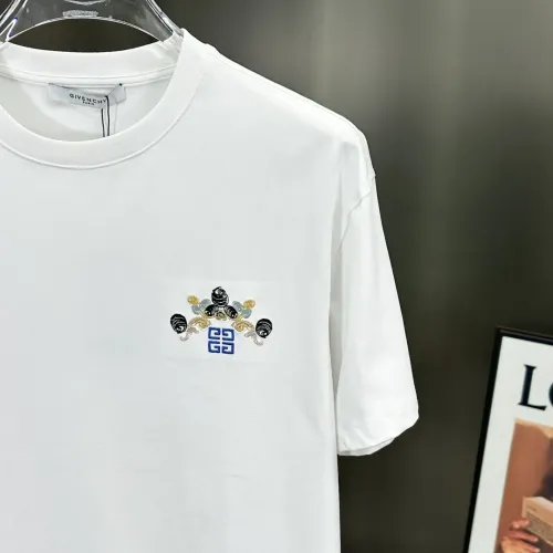 Cheap Givenchy T-Shirts Short Sleeved For Unisex #1430301 Replica Wholesale [$64.00 USD] [ITEM#1430301] on Replica Givenchy T-Shirts