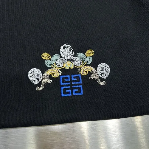 Cheap Givenchy T-Shirts Short Sleeved For Unisex #1430302 Replica Wholesale [$64.00 USD] [ITEM#1430302] on Replica Givenchy T-Shirts