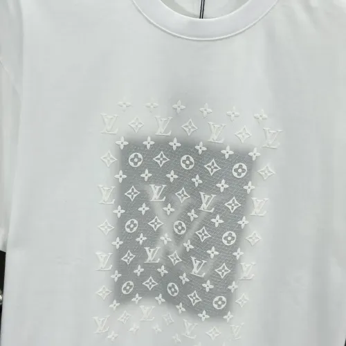 Cheap Louis Vuitton LV T-Shirts Short Sleeved For Unisex #1430317 Replica Wholesale [$64.00 USD] [ITEM#1430317] on Replica Louis Vuitton LV T-Shirts