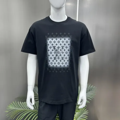 Cheap Louis Vuitton LV T-Shirts Short Sleeved For Unisex #1430318 Replica Wholesale [$64.00 USD] [ITEM#1430318] on Replica Louis Vuitton LV T-Shirts