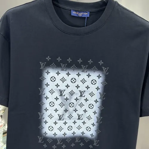 Cheap Louis Vuitton LV T-Shirts Short Sleeved For Unisex #1430318 Replica Wholesale [$64.00 USD] [ITEM#1430318] on Replica Louis Vuitton LV T-Shirts