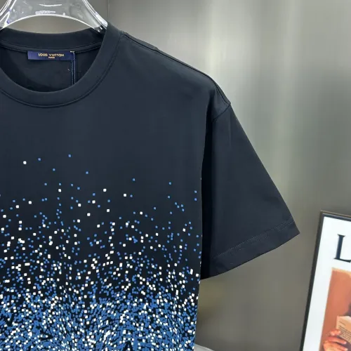 Cheap Louis Vuitton LV T-Shirts Short Sleeved For Unisex #1430320 Replica Wholesale [$64.00 USD] [ITEM#1430320] on Replica Louis Vuitton LV T-Shirts