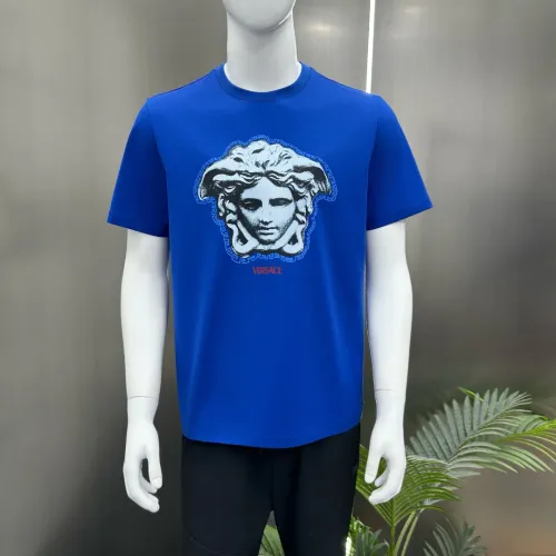 Cheap Versace T-Shirts Short Sleeved For Unisex #1430373 Replica Wholesale [$64.00 USD] [ITEM#1430373] on Replica Versace T-Shirts