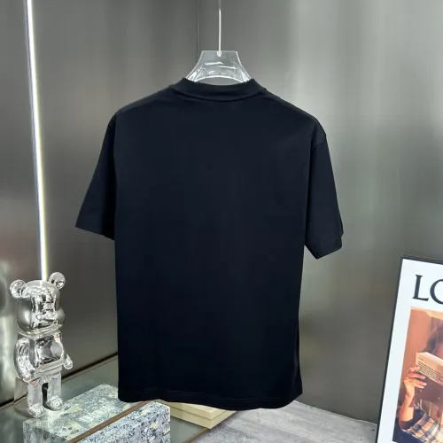 Cheap Gucci T-Shirts Short Sleeved For Men #1430376 Replica Wholesale [$82.00 USD] [ITEM#1430376] on Replica Gucci T-Shirts