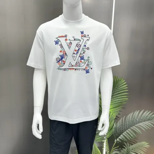 Cheap Louis Vuitton LV T-Shirts Short Sleeved For Men #1430377 Replica Wholesale [$82.00 USD] [ITEM#1430377] on Replica Louis Vuitton LV T-Shirts