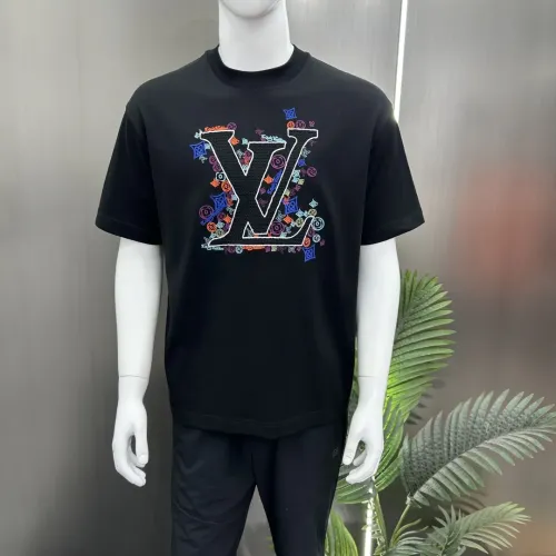 Cheap Louis Vuitton LV T-Shirts Short Sleeved For Men #1430378 Replica Wholesale [$82.00 USD] [ITEM#1430378] on Replica Louis Vuitton LV T-Shirts