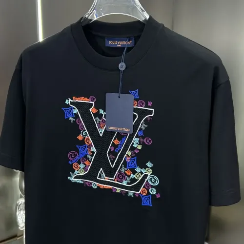 Cheap Louis Vuitton LV T-Shirts Short Sleeved For Men #1430378 Replica Wholesale [$82.00 USD] [ITEM#1430378] on Replica Louis Vuitton LV T-Shirts