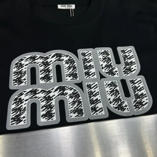 Cheap MIU MIU T-Shirts Short Sleeved For Men #1430380 Replica Wholesale [$82.00 USD] [ITEM#1430380] on Replica MIU MIU T-Shirts