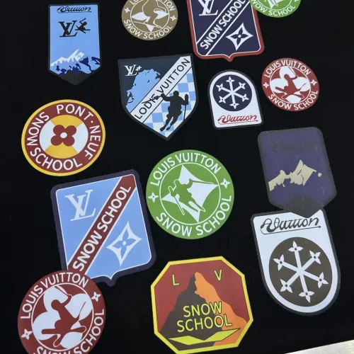 Cheap Louis Vuitton LV T-Shirts Short Sleeved For Unisex #1430405 Replica Wholesale [$68.00 USD] [ITEM#1430405] on Replica Louis Vuitton LV T-Shirts