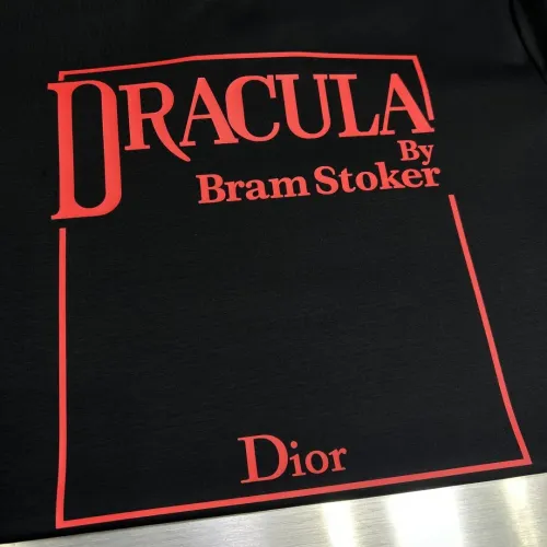 Cheap Christian Dior T-Shirts Short Sleeved For Unisex #1430463 Replica Wholesale [$68.00 USD] [ITEM#1430463] on Replica Christian Dior T-Shirts