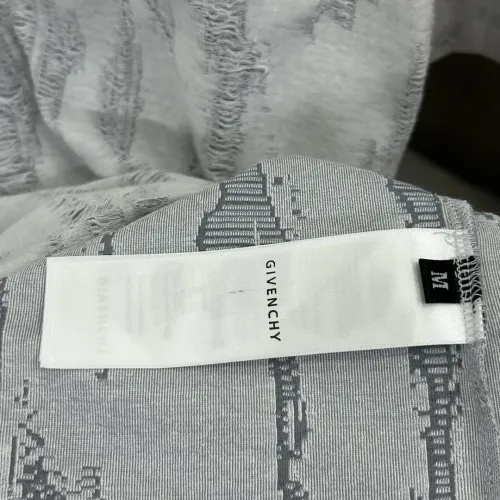 Cheap Givenchy T-Shirts Short Sleeved For Unisex #1430484 Replica Wholesale [$68.00 USD] [ITEM#1430484] on Replica Givenchy T-Shirts