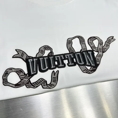 Cheap Louis Vuitton LV T-Shirts Short Sleeved For Unisex #1430495 Replica Wholesale [$64.00 USD] [ITEM#1430495] on Replica Louis Vuitton LV T-Shirts