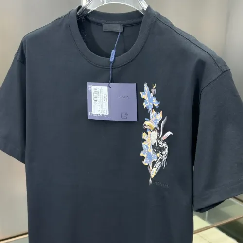 Cheap Prada T-Shirts Short Sleeved For Unisex #1430497 Replica Wholesale [$64.00 USD] [ITEM#1430497] on Replica Prada T-Shirts