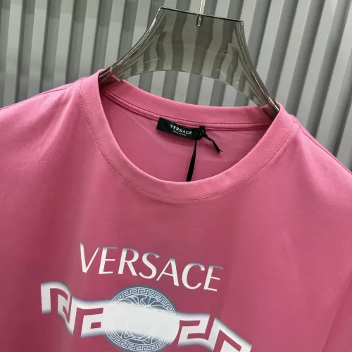Cheap Versace T-Shirts Short Sleeved For Unisex #1430510 Replica Wholesale [$72.00 USD] [ITEM#1430510] on Replica Versace T-Shirts