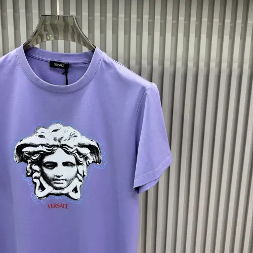 Cheap Versace T-Shirts Short Sleeved For Unisex #1430521 Replica Wholesale [$72.00 USD] [ITEM#1430521] on Replica Versace T-Shirts