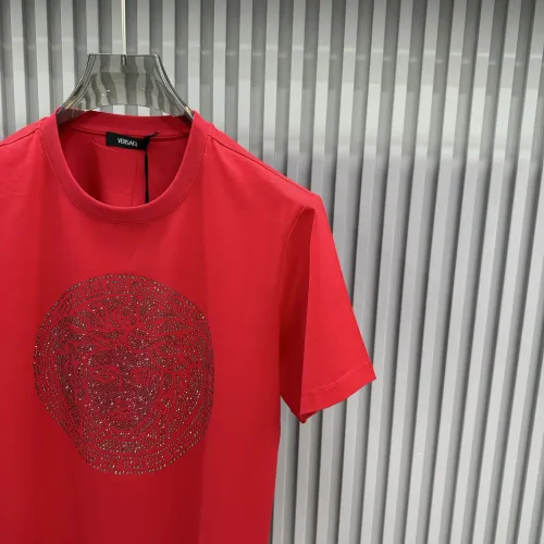 Cheap Versace T-Shirts Short Sleeved For Unisex #1430528 Replica Wholesale [$76.00 USD] [ITEM#1430528] on Replica Versace T-Shirts