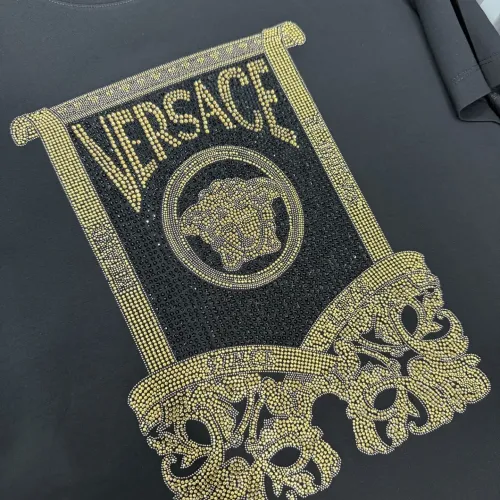Cheap Versace T-Shirts Short Sleeved For Unisex #1430531 Replica Wholesale [$76.00 USD] [ITEM#1430531] on Replica Versace T-Shirts