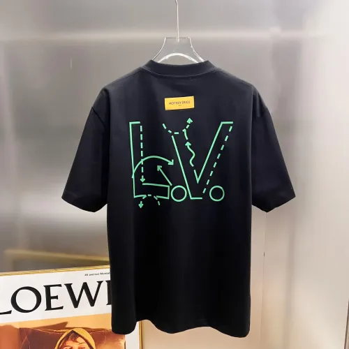 Cheap Louis Vuitton LV T-Shirts Short Sleeved For Unisex #1430546 Replica Wholesale [$38.00 USD] [ITEM#1430546] on Replica Louis Vuitton LV T-Shirts